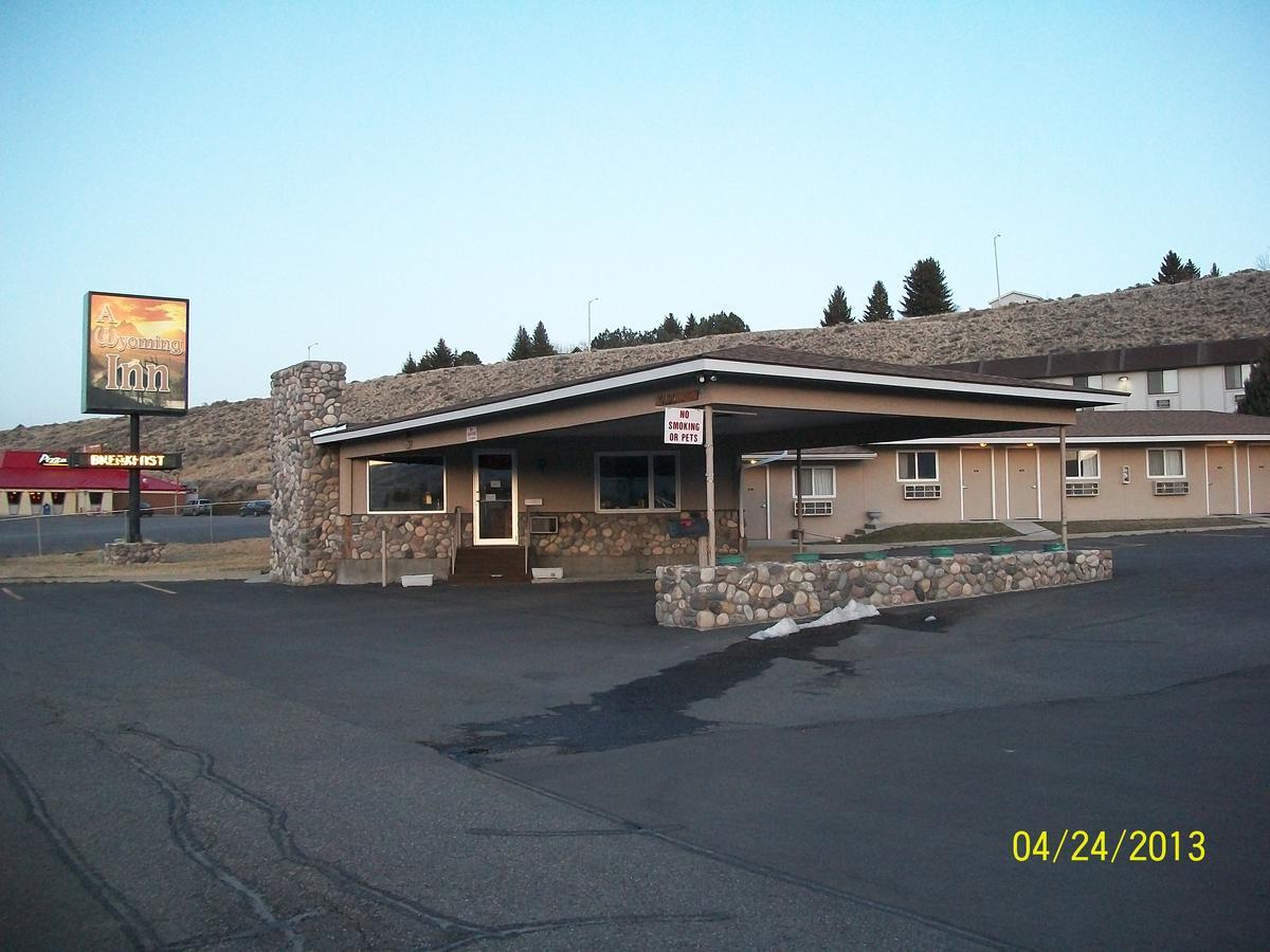 A Wyoming Inn Cody Exterior photo